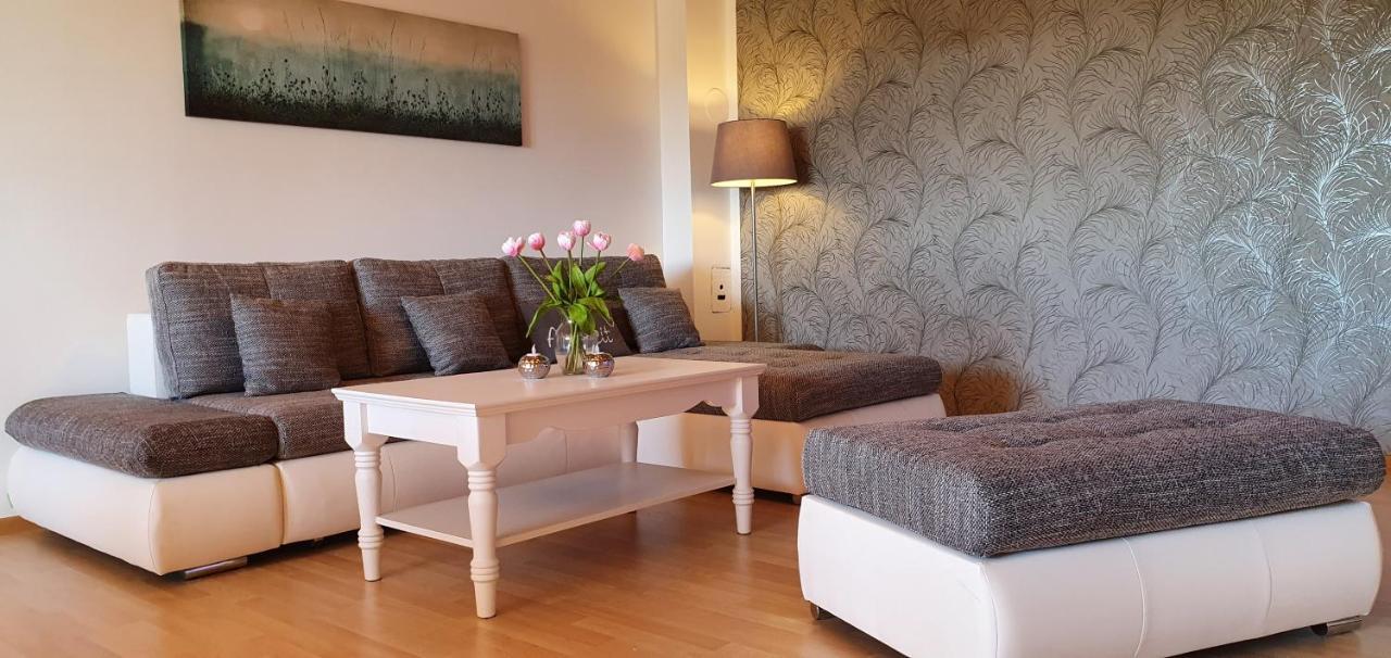 Moderne Ferienwohnung Mit Eigenem Garten Und Traumhaften Blick Wilhelmsthal 外观 照片