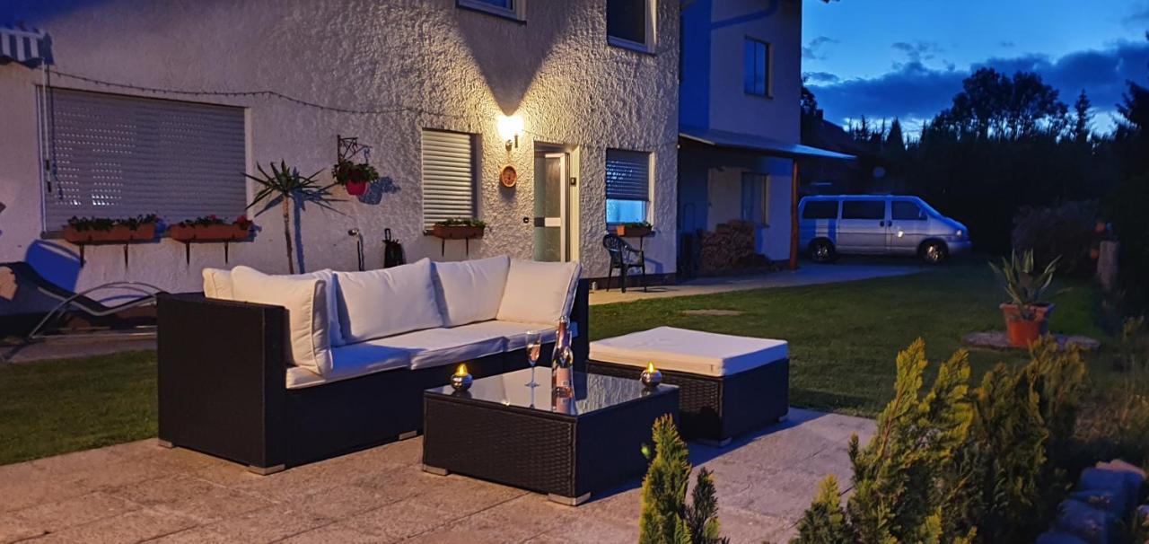 Moderne Ferienwohnung Mit Eigenem Garten Und Traumhaften Blick Wilhelmsthal 外观 照片